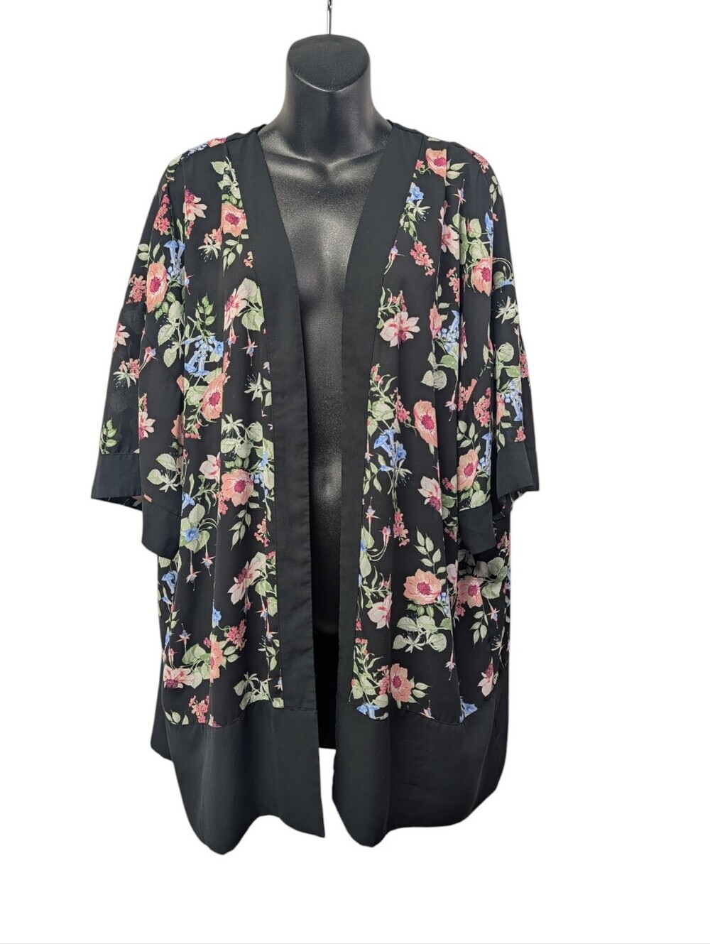 Liz Claiborne Career Woman Black Floral Kimono Cardigan Plus Size 0X-1X